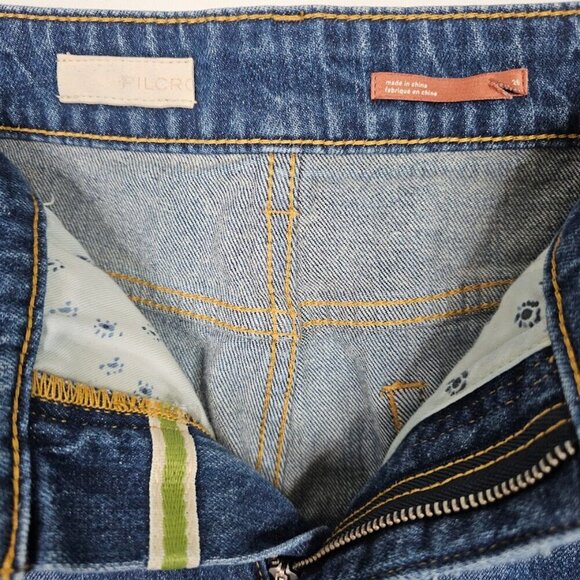 PILCRO Straight Leg Jeans ANTHROPOLOGIE MEDIUM WASH BLUE size 26 Distressed Chic - Picture 6 of 9